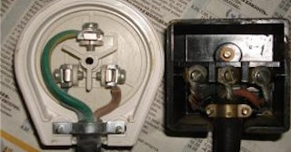 Подключение и монтаж розетки для электроплиты от 565 руб в Магадане - ЭлектроМгд
